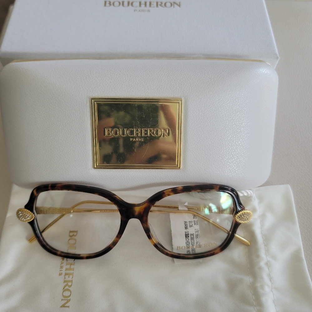 Boucheron prescription glasses NWT
